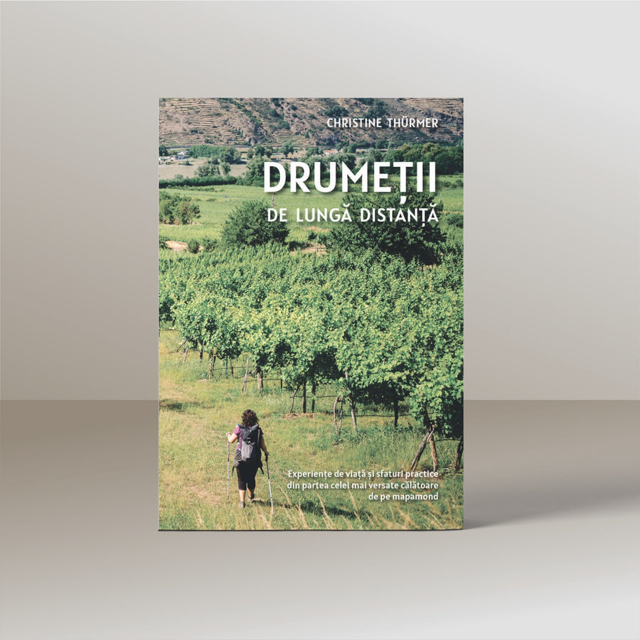 LONG DISTANCE TRAIL HIKING book, Christine Thürmer (Romanian version)