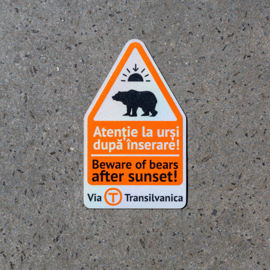 Magnet "Beware of bears after sunset"